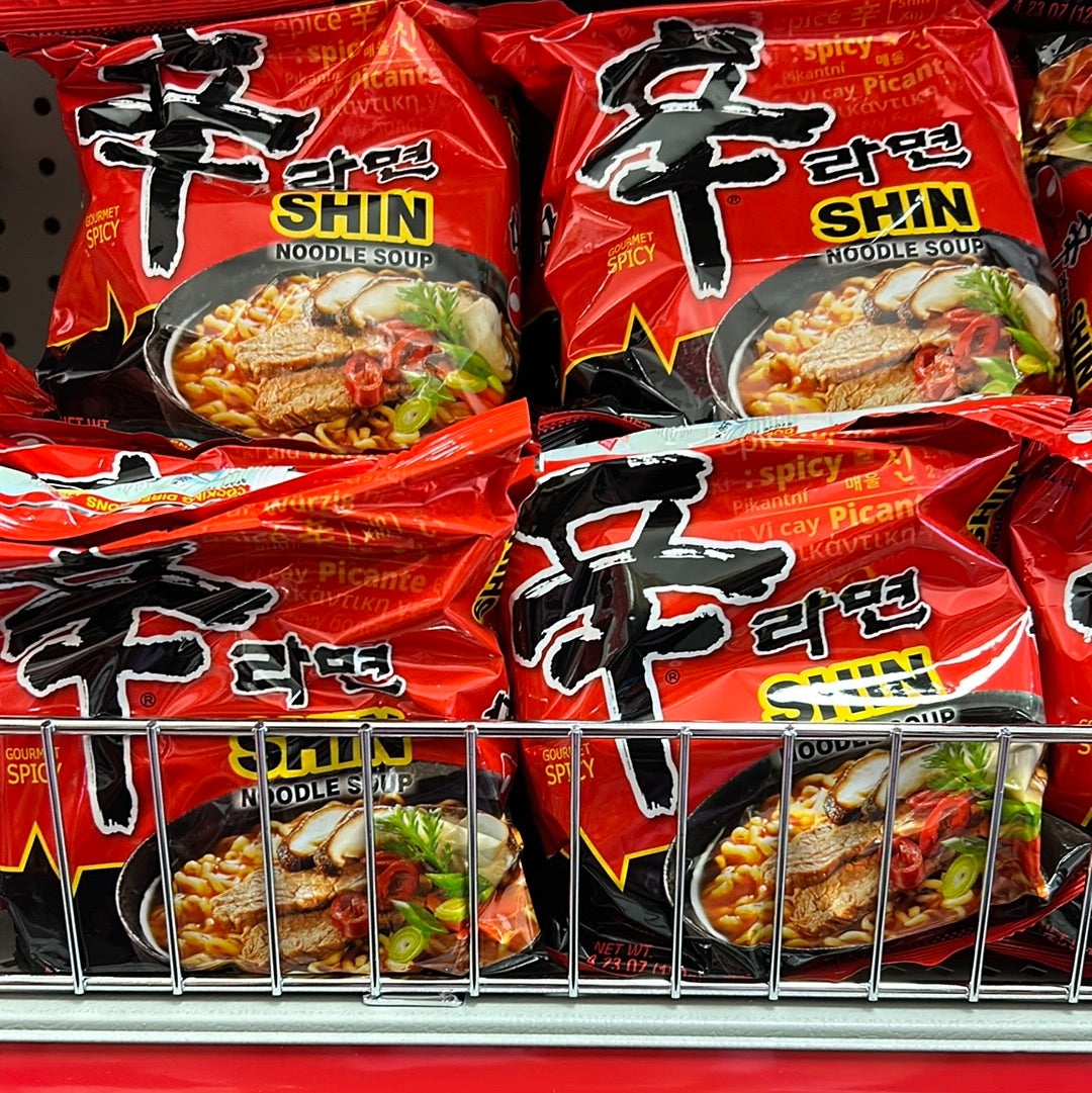 Nongshim Shin Ramyun Noodles