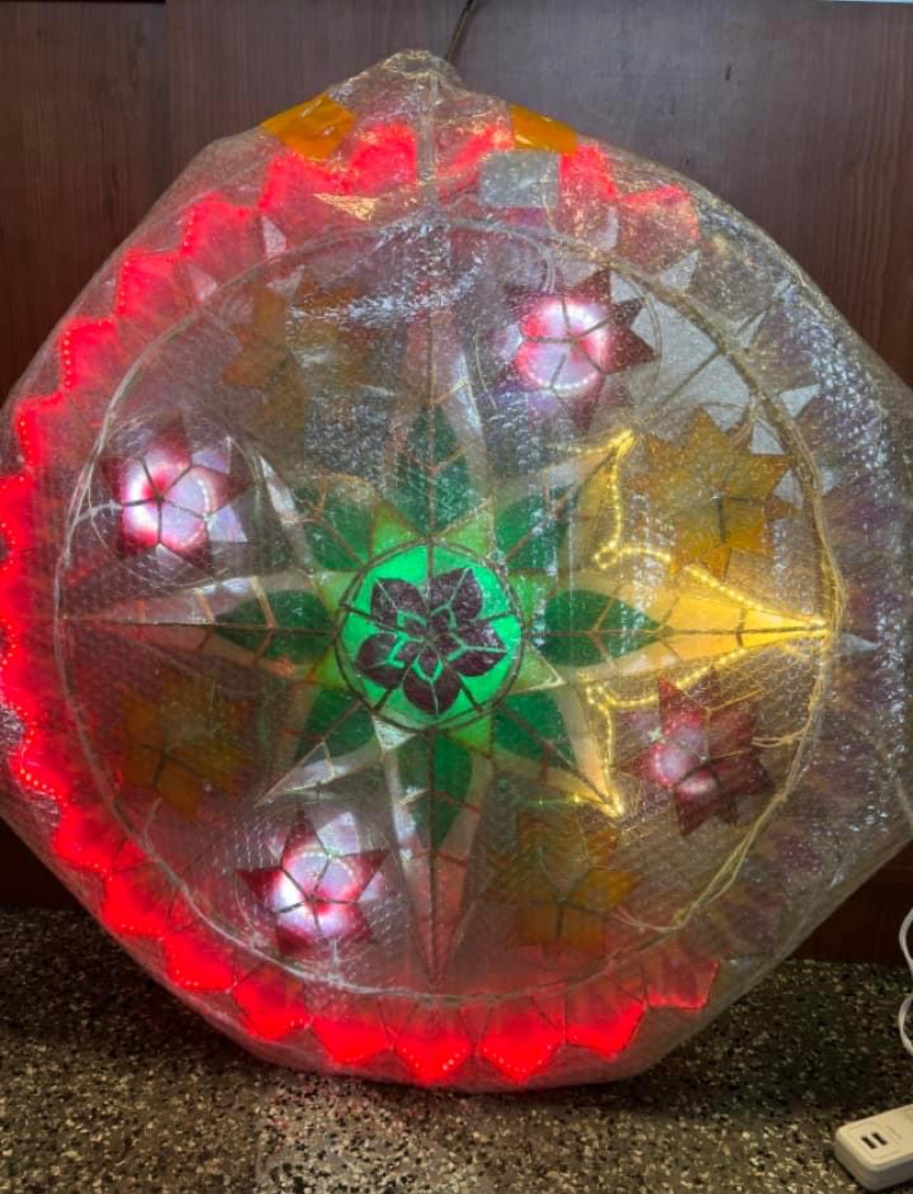 Christmas Lantern - 30” Capiz Star